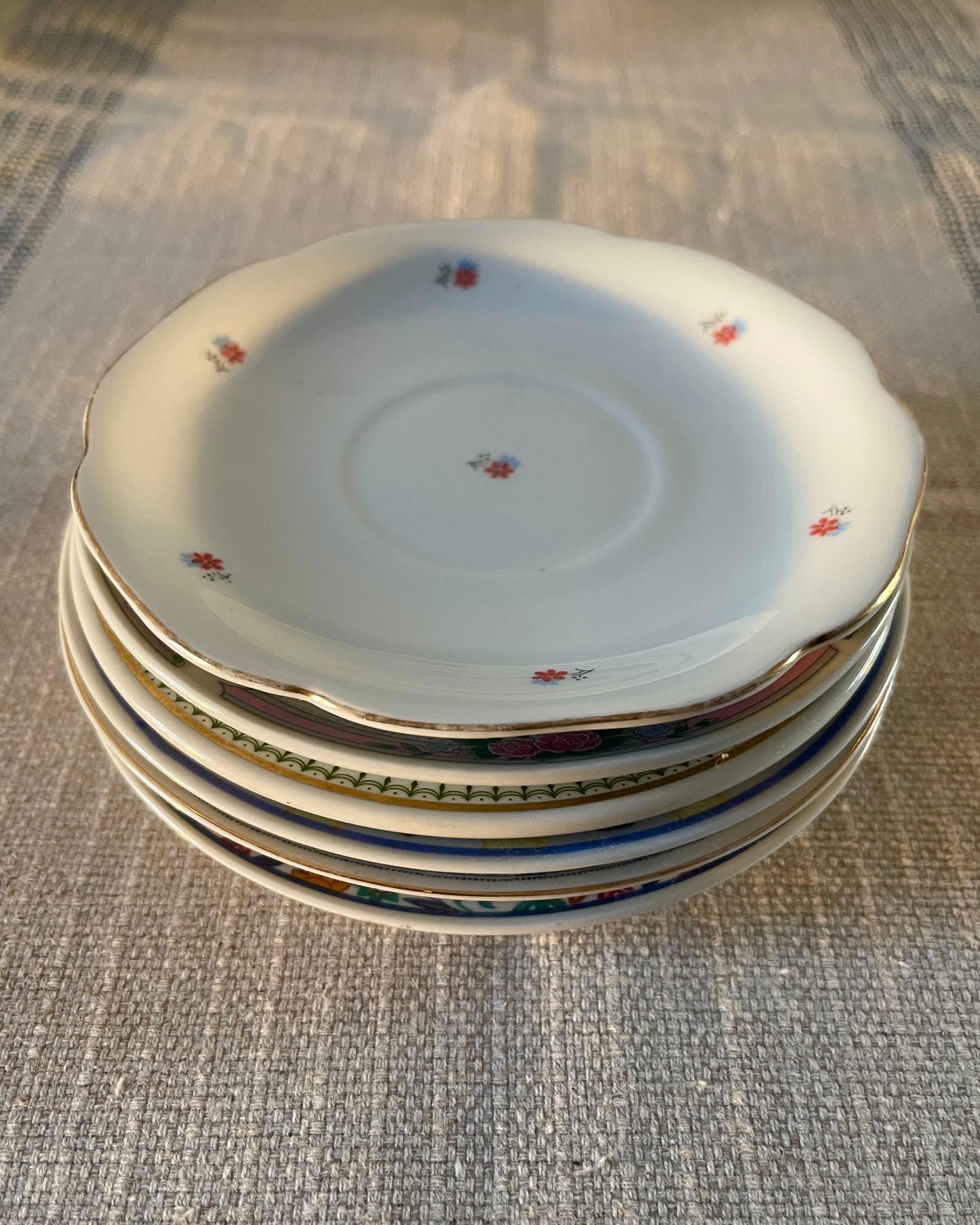 N. 2 - Set of 6 vintage plates