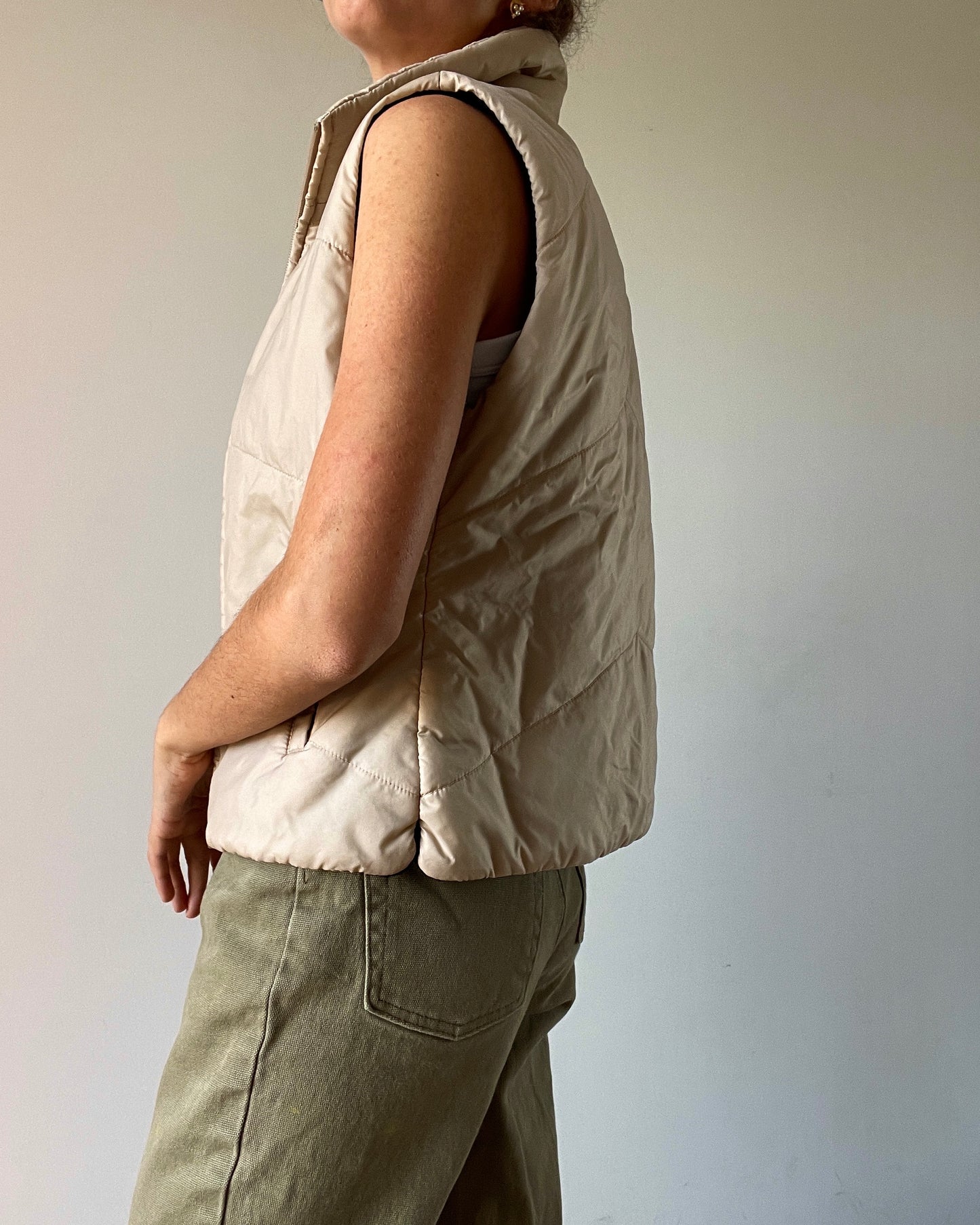 Beige winter gilet