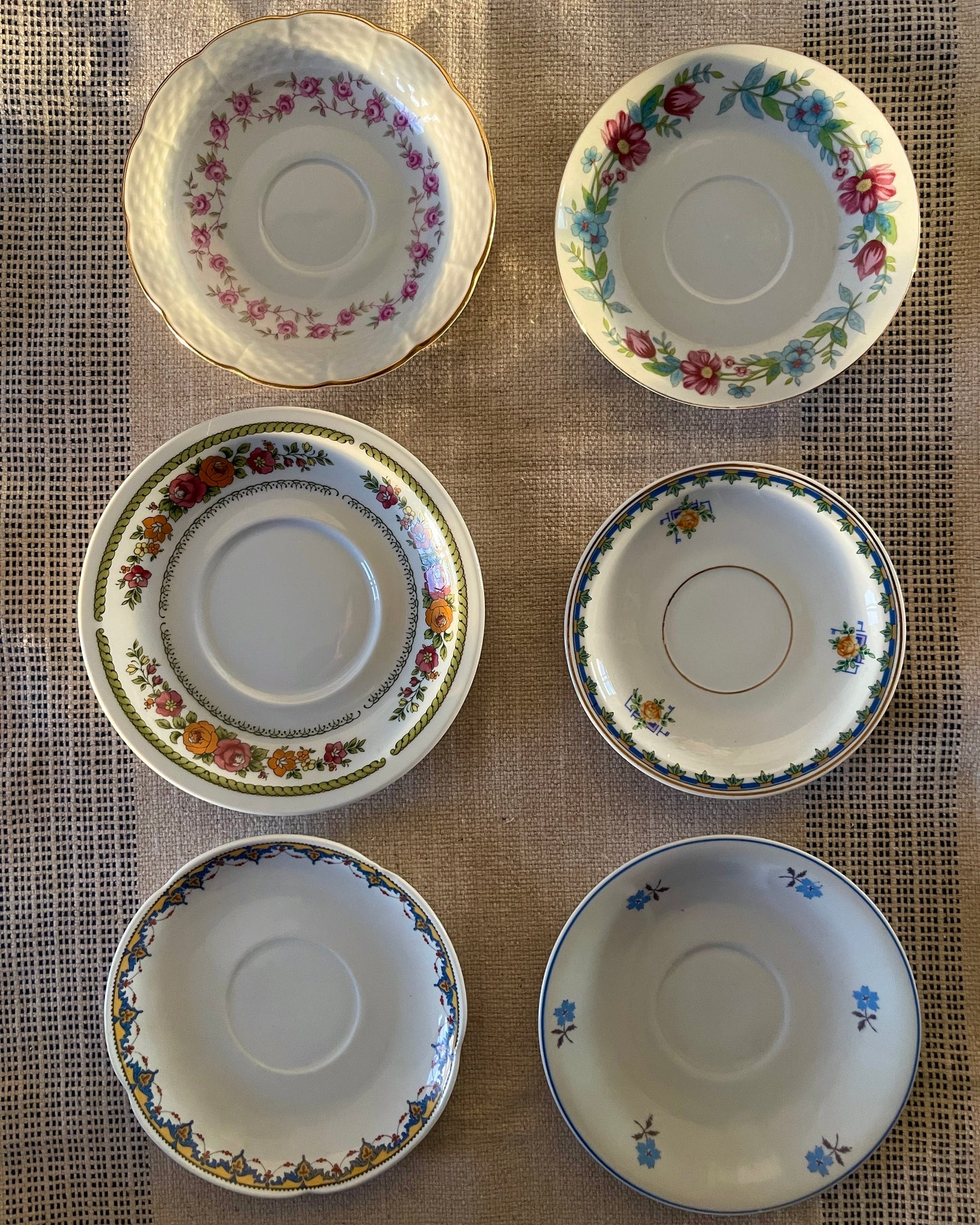 N. 1 - Set of 6 vintage plates