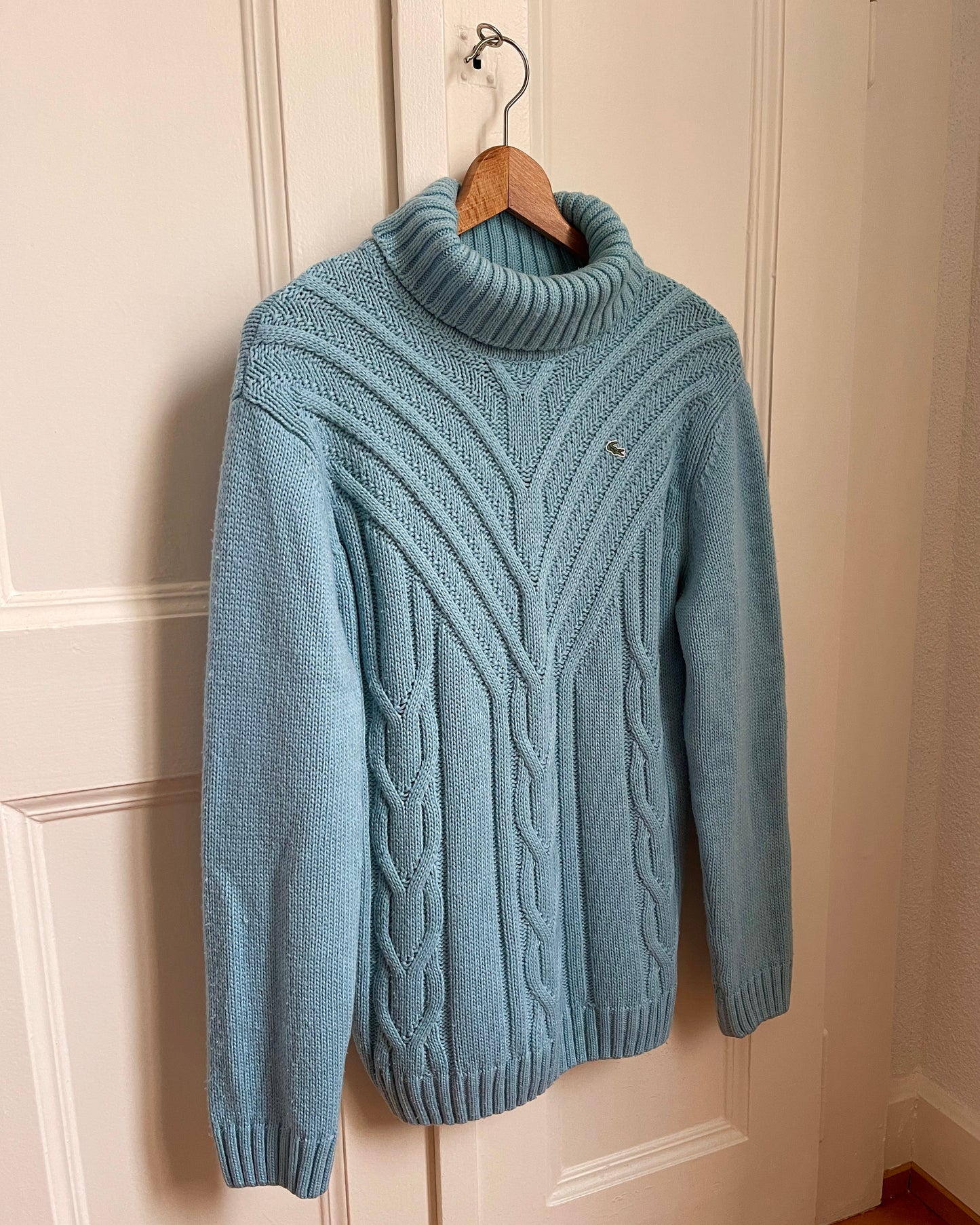 LACOSTE - Blue light turtle neck