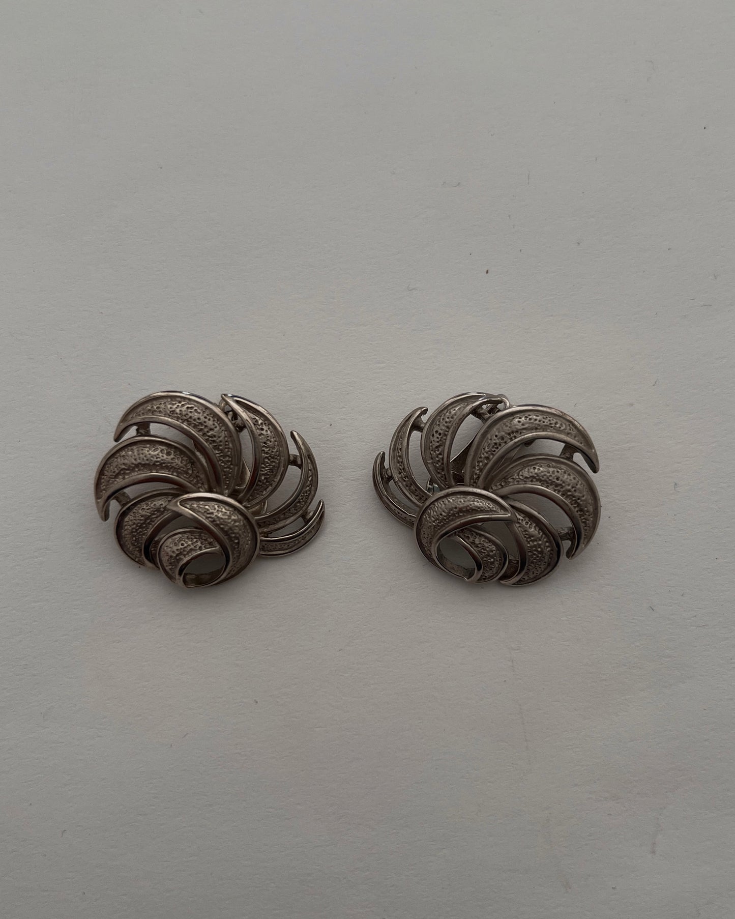 Clips earrings Num. 7